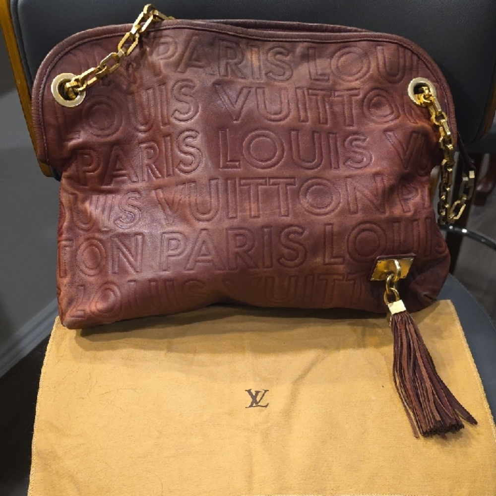 Louis VUITTON brown PARIS Souple WHISPER BAG!